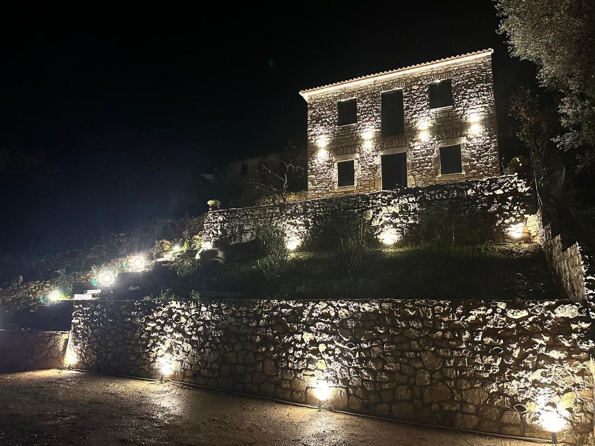 KatomerionChrysavgi Stone House别墅 外观 照片